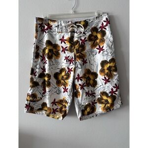 Hot Tuna Men's Shorts Size 33x12 Floral Girls All Print Side Pocket Beach Surfer